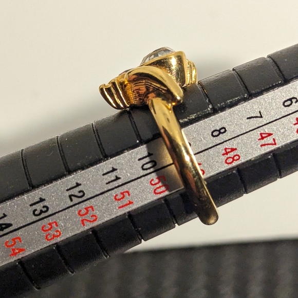 Vintage Art Deco Avon Diamond Hearts Ring - Picture 2 of 5